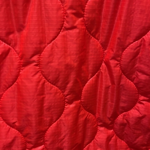 J. Crew Women's Primaloft Layering Vest in the Color Sweet Persimmon Siz… - Picture 5 of 7